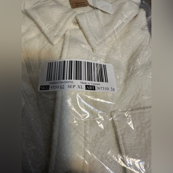 Victoria's Secret PINK Reverse Fleece Shacket Shirt Jacket in Creamer XL - Picture 3 of 10